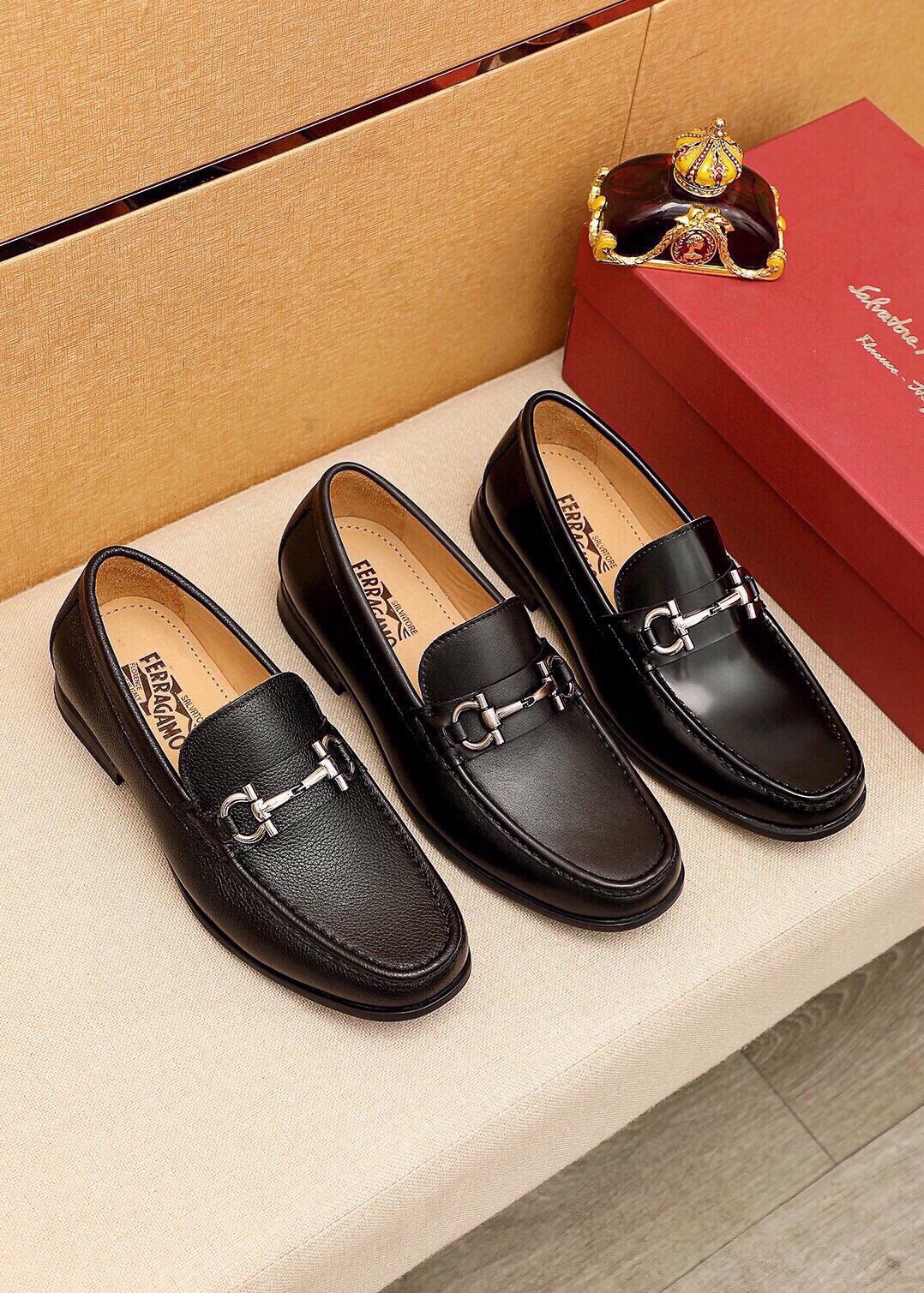 Ferragamo Black Metal-Bit Loafers — front
