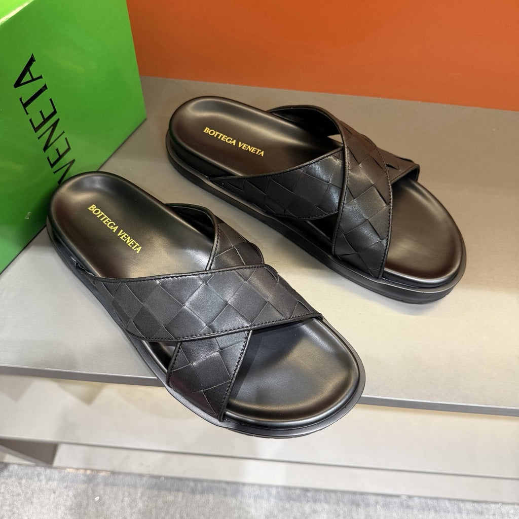 Bottega Veneta Black Woven Slide Sandals — front