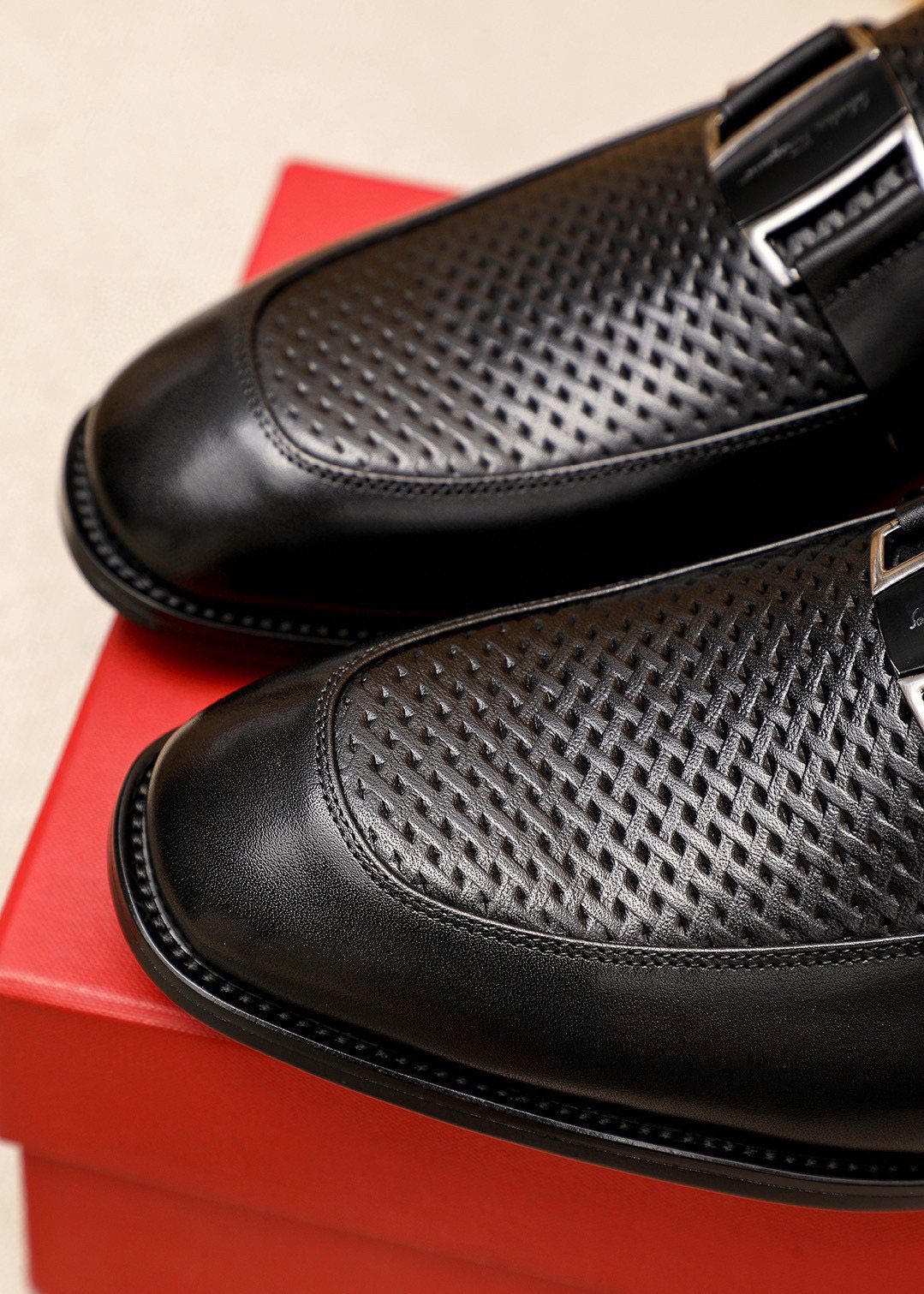 Ferragamo Black Buckle Loafers — detail