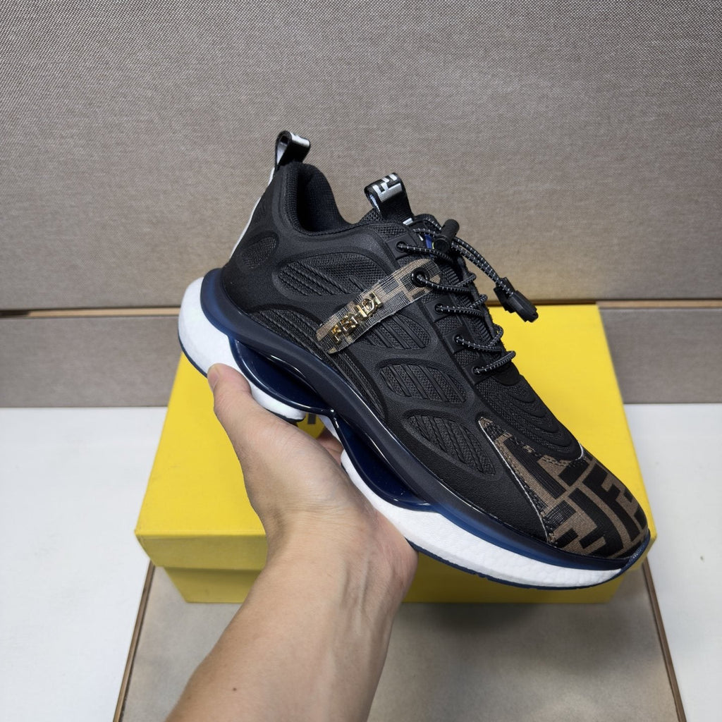 Fendi Patterned Toe Low-Top Sneakers — model