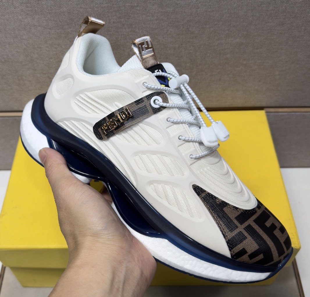 Fendi Patterned Toe Low-Top Sneakers — front