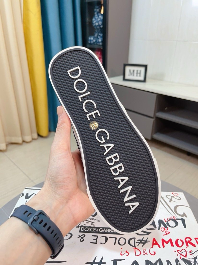 Dolce & Gabbana Striped Sole Slip-On Shoes — label