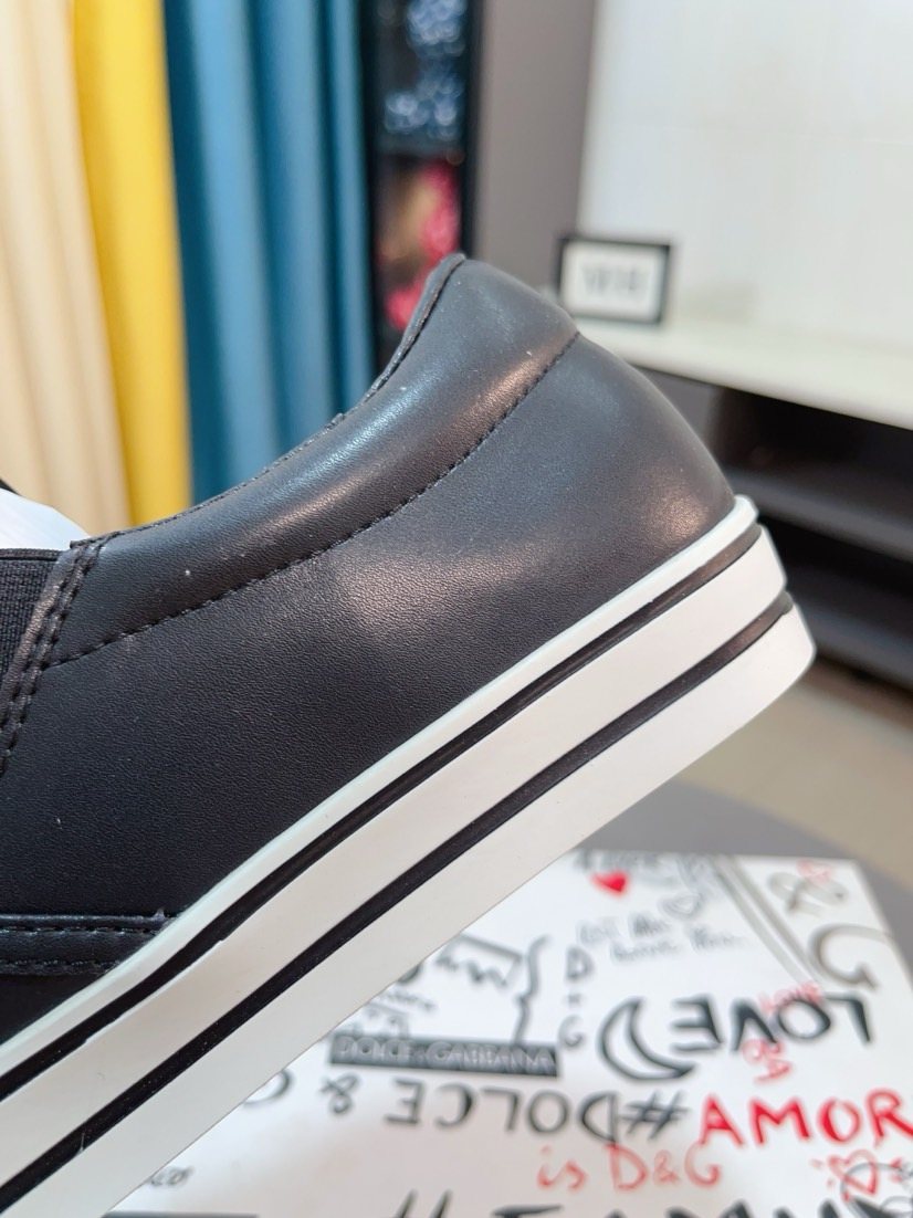 Dolce & Gabbana Striped Sole Slip-On Shoes — detail