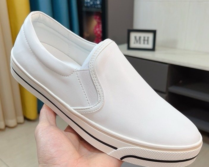 Dolce & Gabbana Striped Sole Slip-On Shoes — front