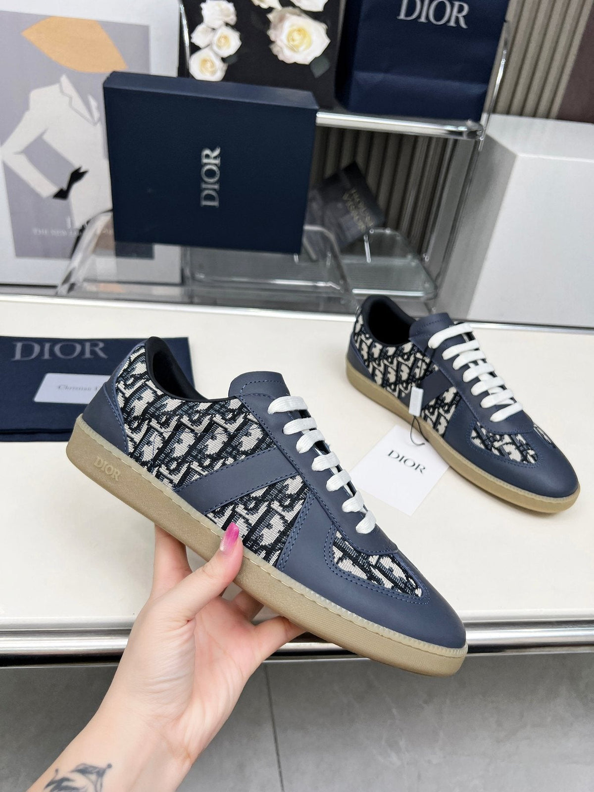 Dior B01 Patterned Low-Top Sneakers — side