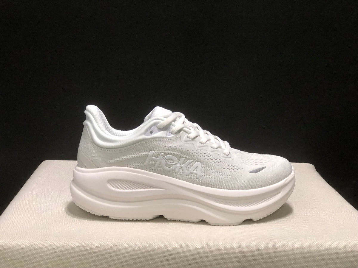 HOKA ONE ONE Bondi 9 Running Shoes