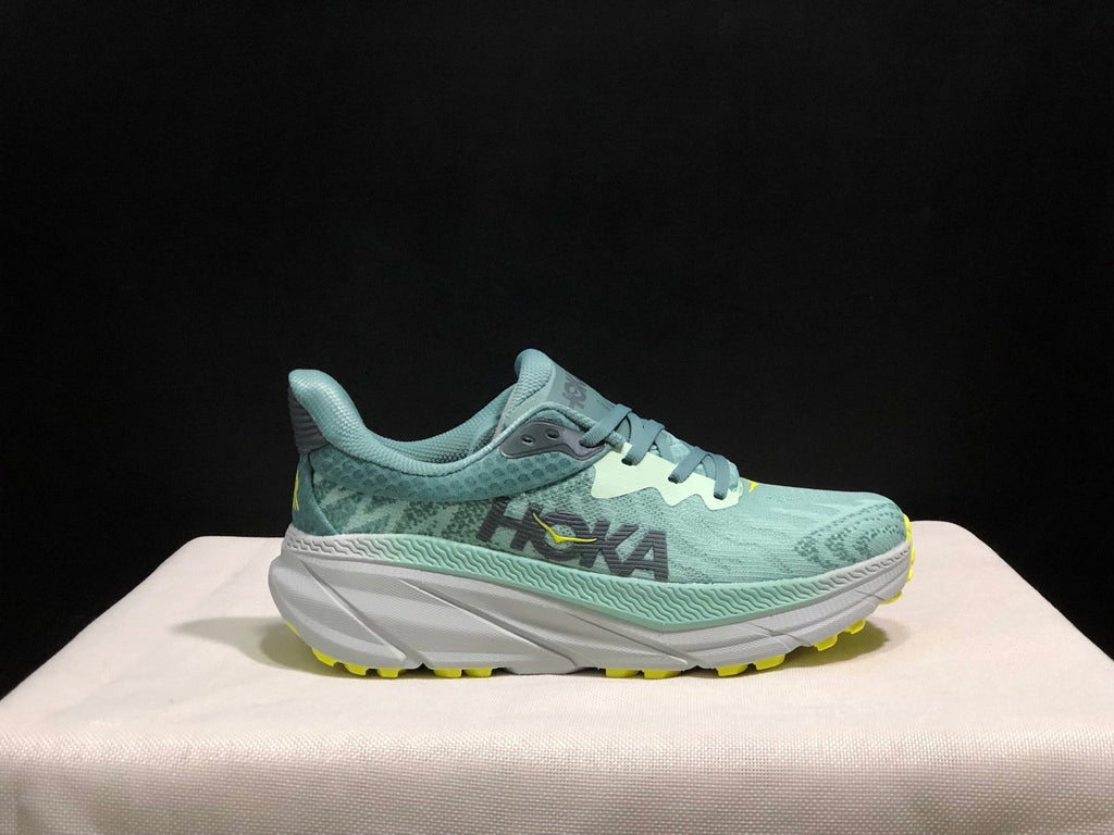 HOKA ONE ONE Challenger 7 Trail Running Shoes