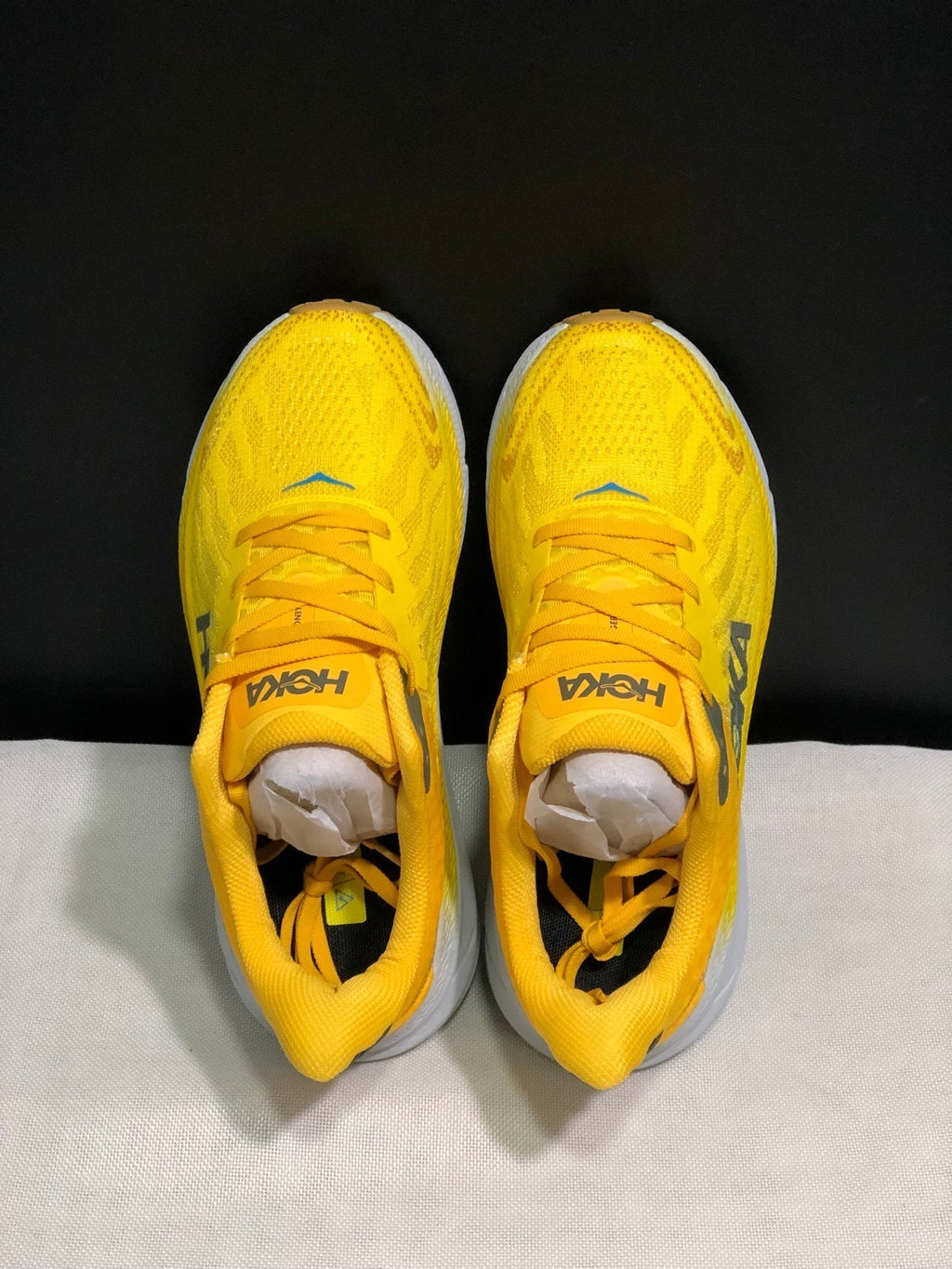 HOKA ONE ONE Challenger 7 Trail Running Shoes