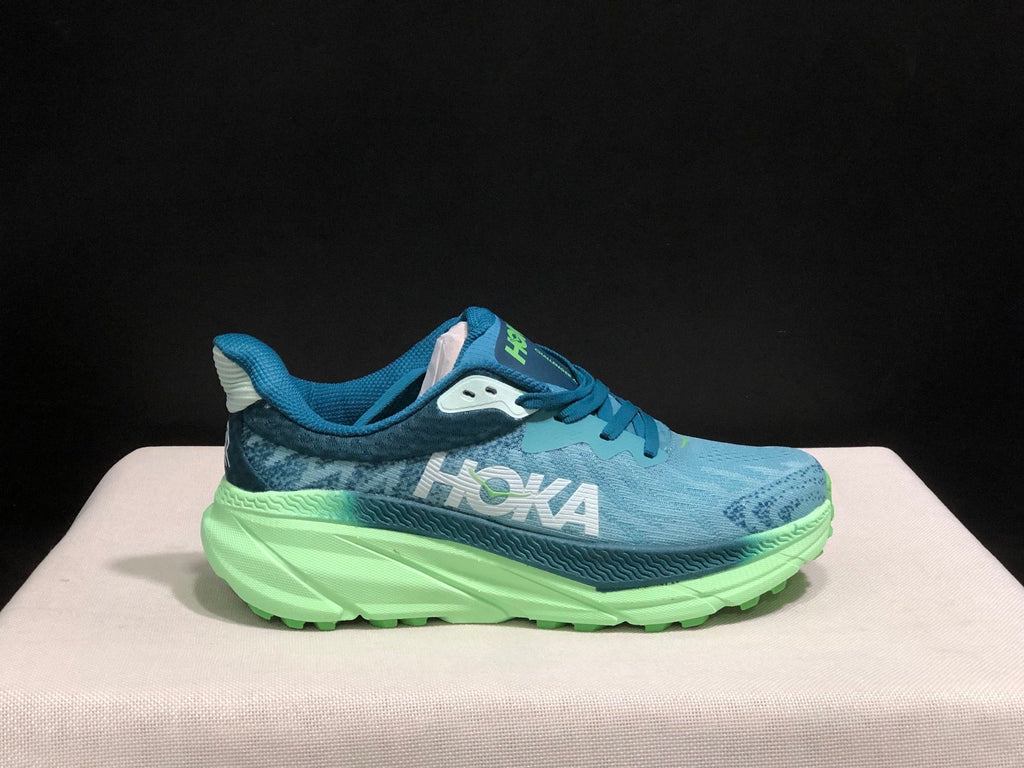 HOKA ONE ONE Challenger 7 Trail Running Shoes