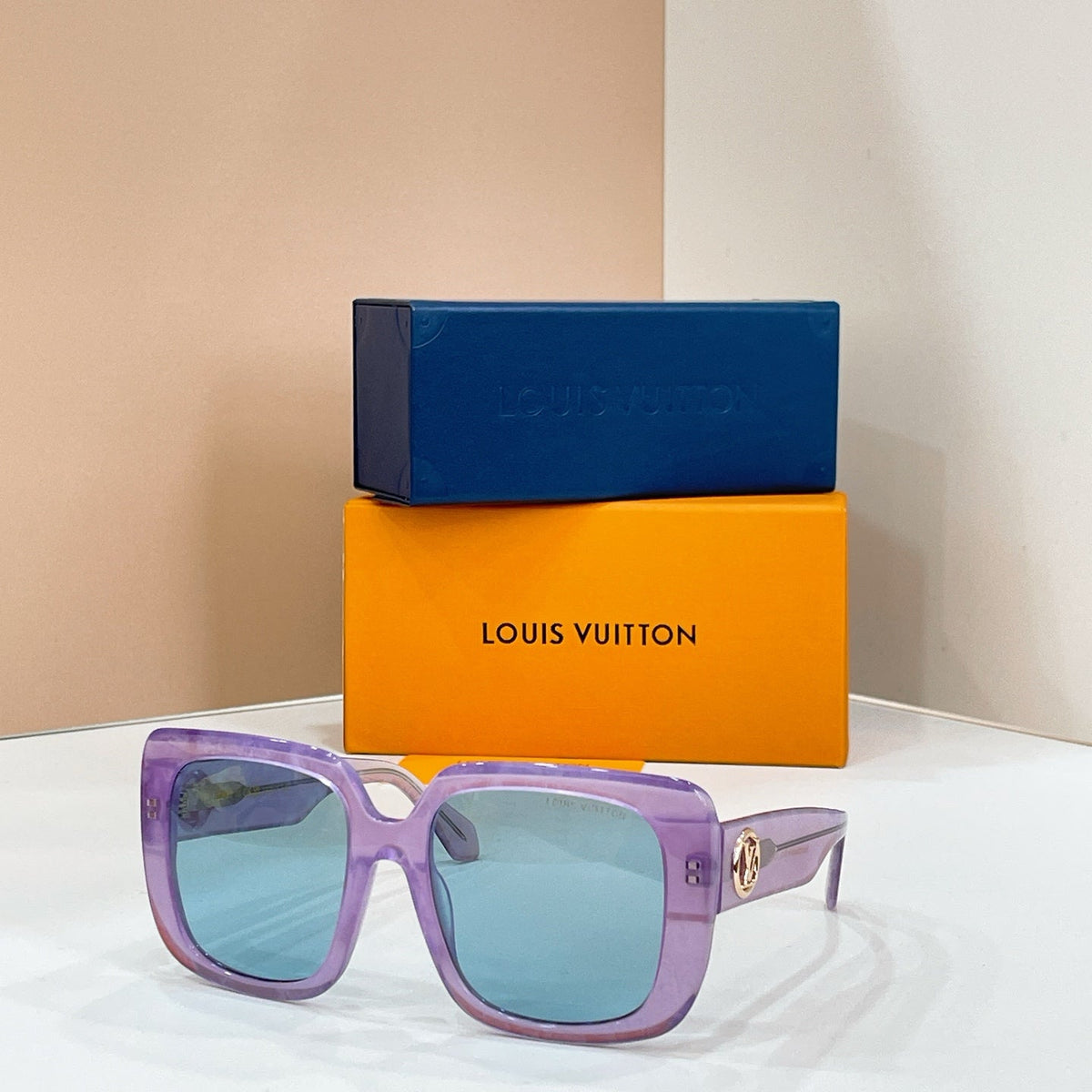Louis Vuitton Z2592 Eyeglass Frames