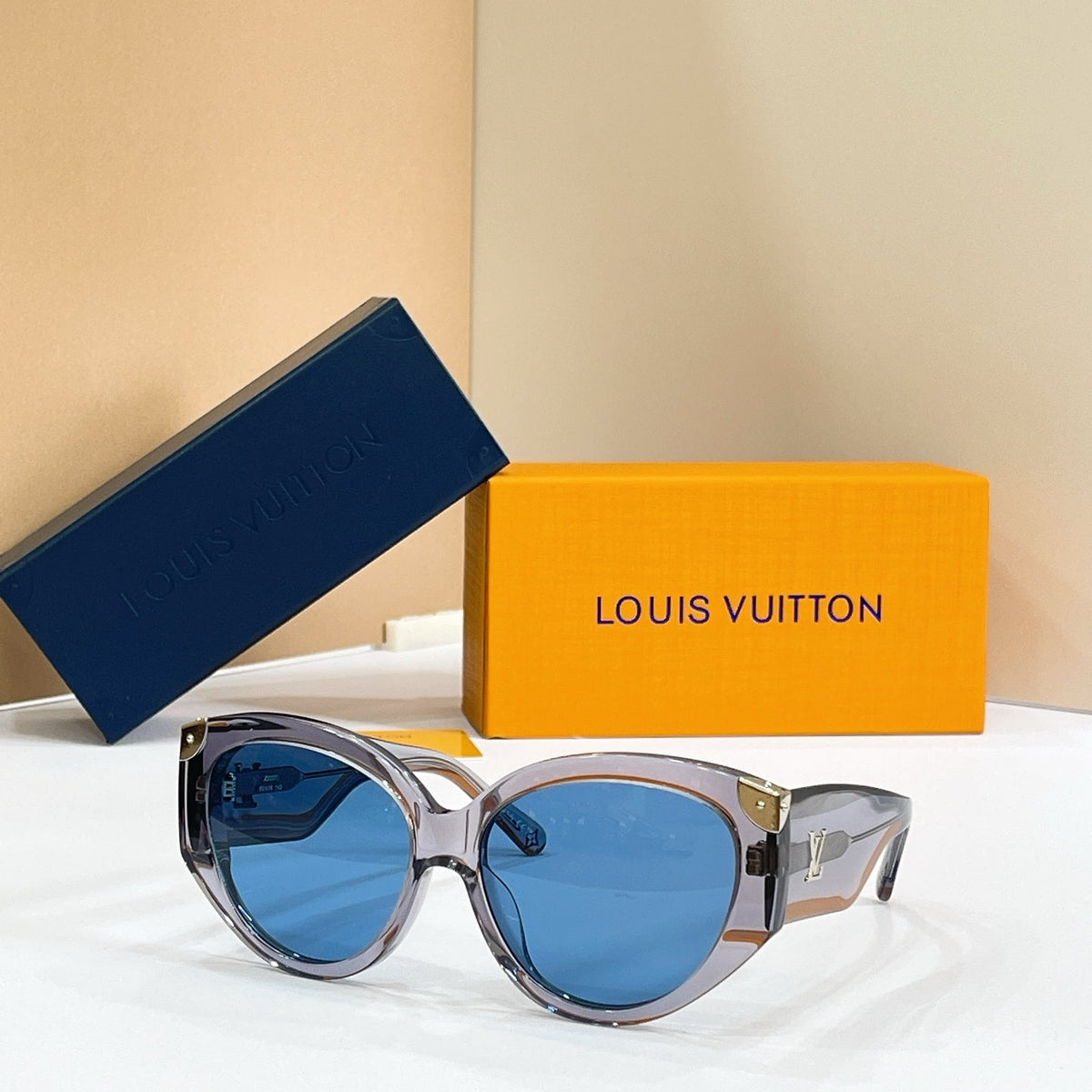 Louis Vuitton Z3340W Sunglasses