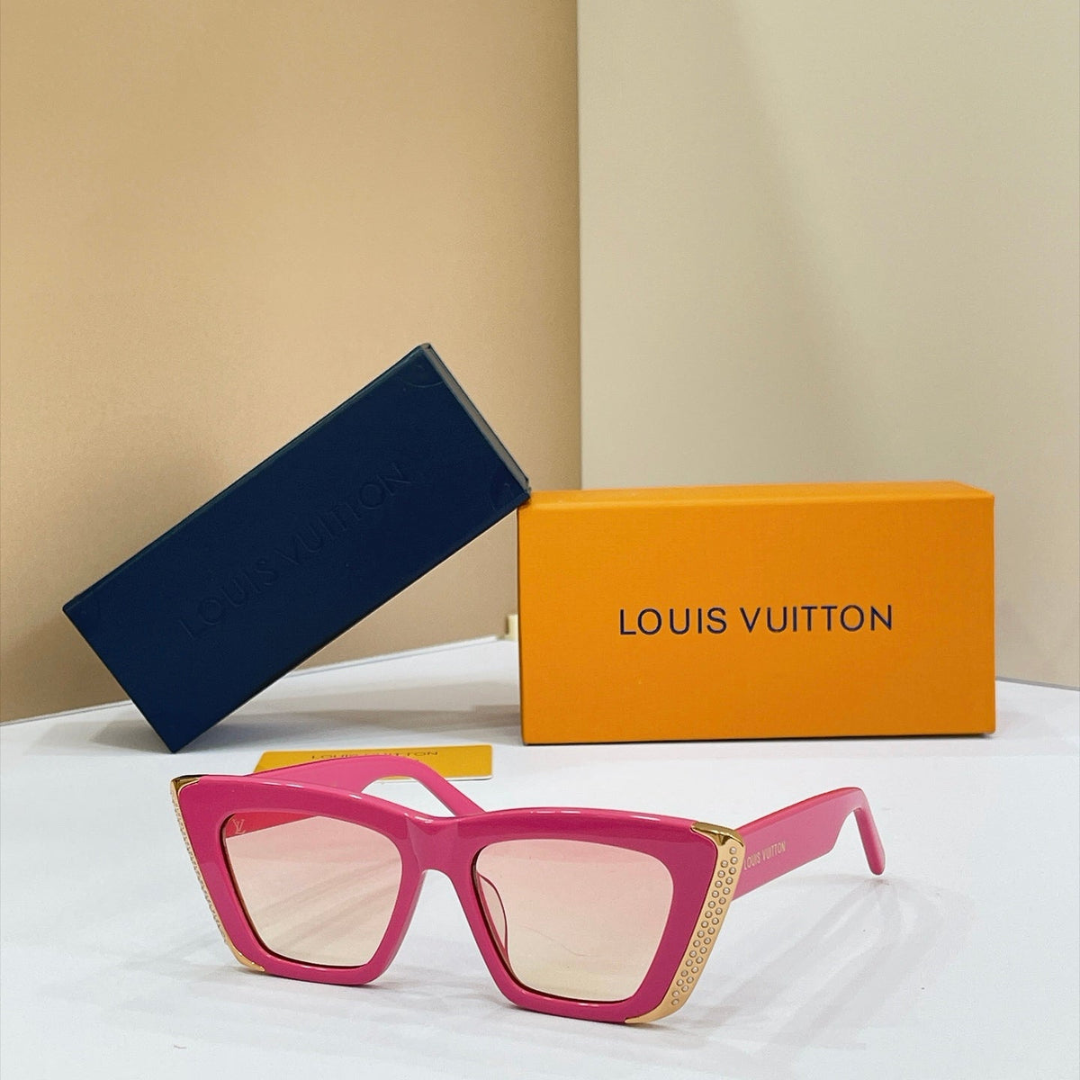 Louis Vuitton Z1655E Sunglasses