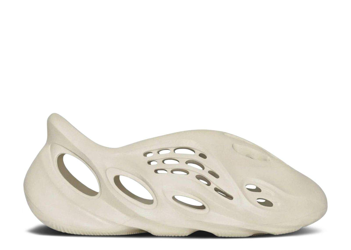 Yeezy Foam Runner 'Sand' Clogs